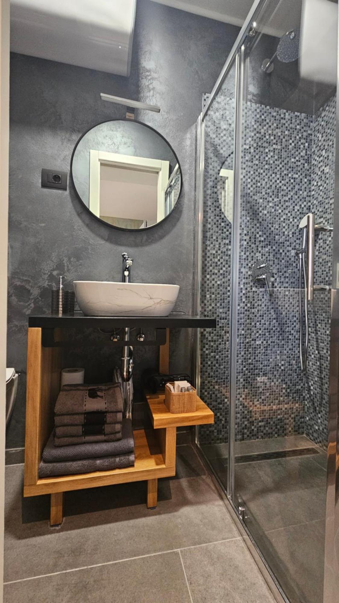 Dc II Downtown Apartment ロヴィニ 部屋 写真