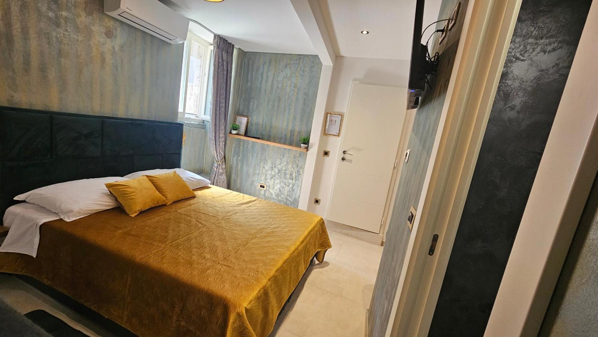 Dc II Downtown Apartment ロヴィニ 部屋 写真